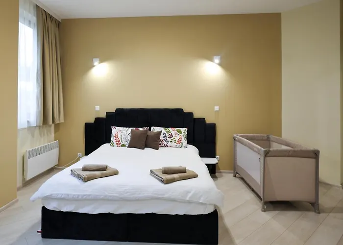 студио Young Gogh *